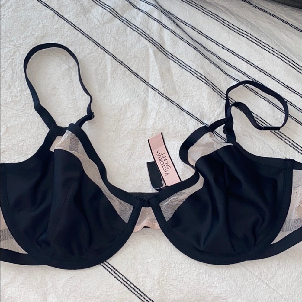 NWT stretch jersey and lace underwire unlined bra.